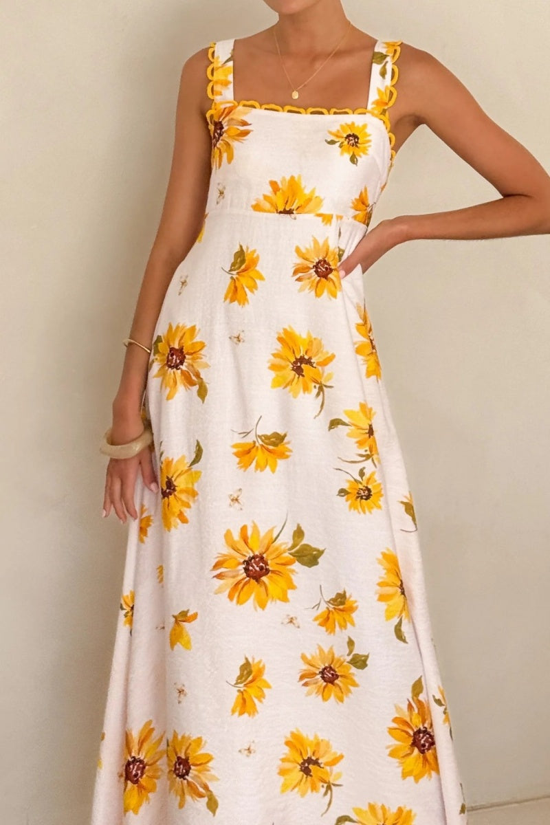 Daisy Prints Holiday Dress