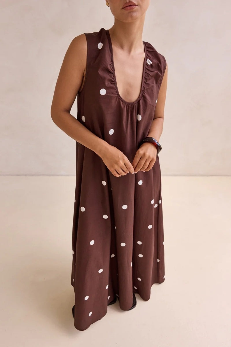 U-Neck Sleeveless Maxi Dress